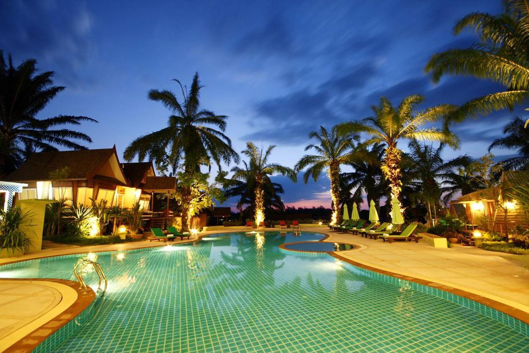 Palm Paradise Resort Ao Nang Exterior photo